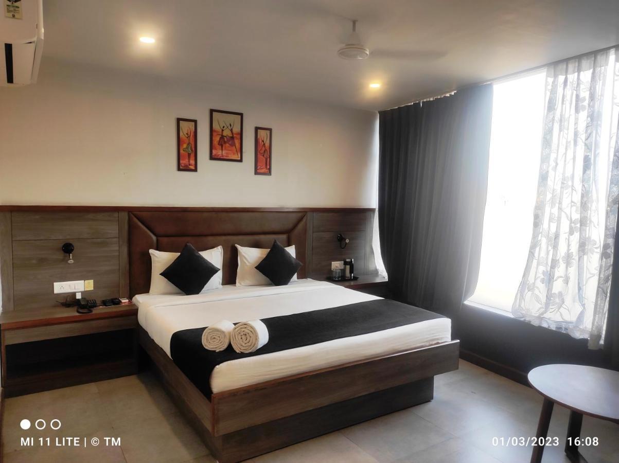 Hotel K79 Jamshedpur Extérieur photo