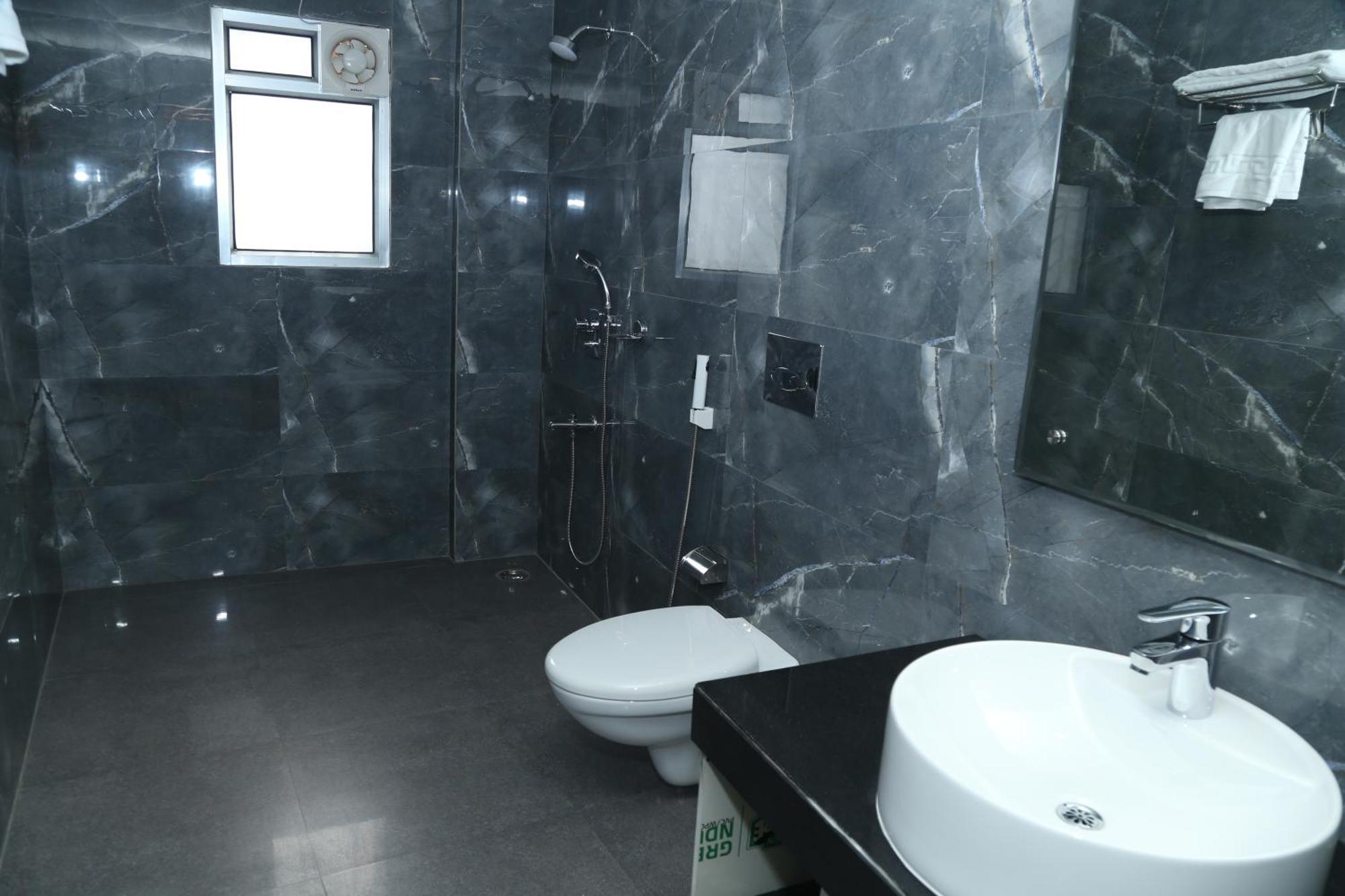 Hotel K79 Jamshedpur Extérieur photo